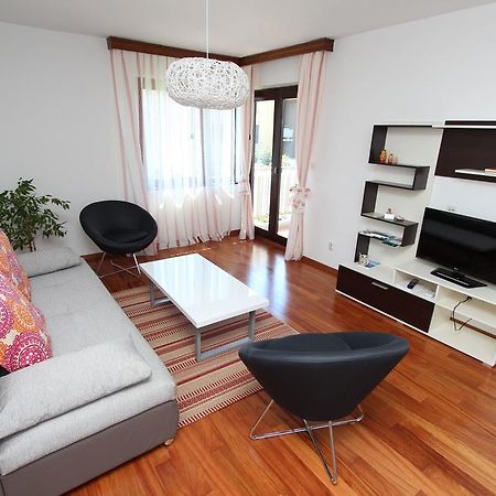 Apartment Mitton 2 로비니 객실 사진